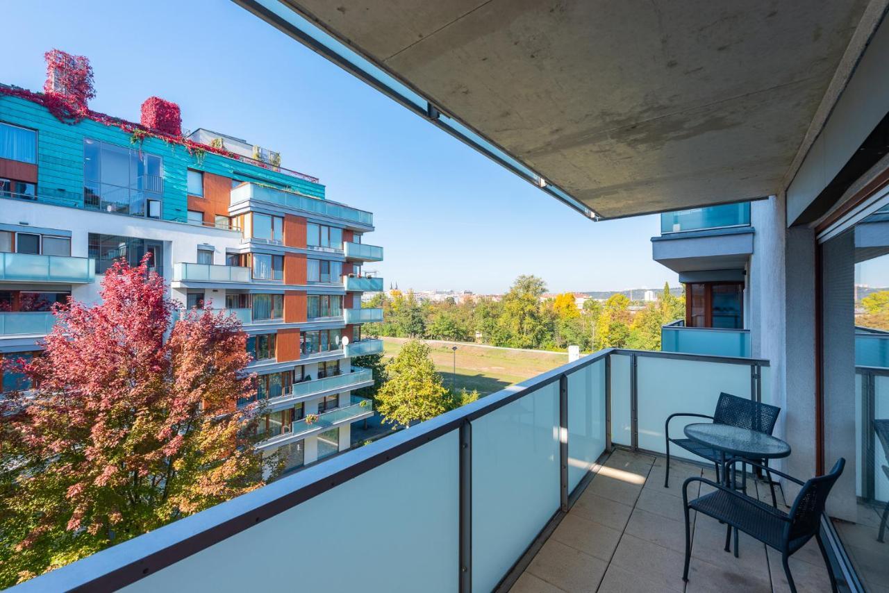 Luxury Apartment River Diamond Residence Prag Eksteriør billede