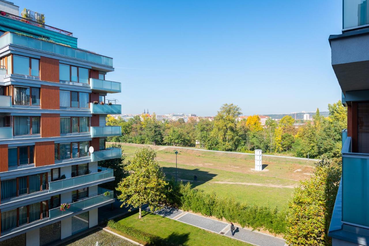 Luxury Apartment River Diamond Residence Prag Eksteriør billede