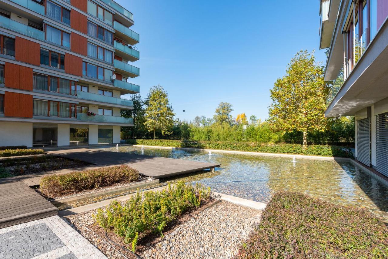 Luxury Apartment River Diamond Residence Prag Eksteriør billede